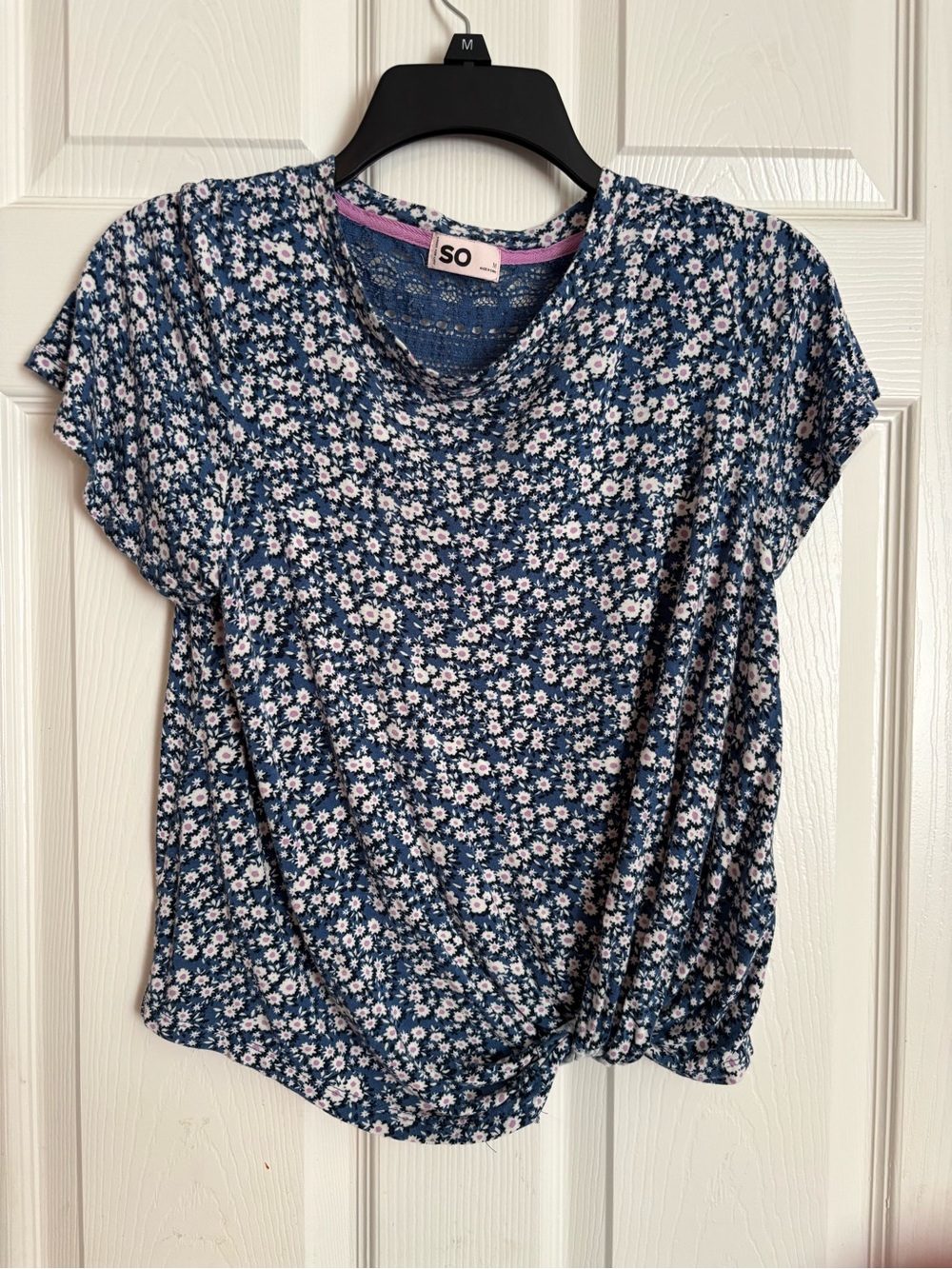 SO Navy Blue Floral Twist-Hem Short Sleeve Tee with Pink Flowers